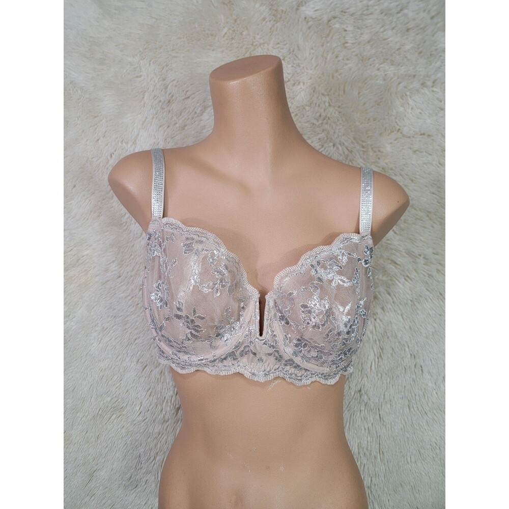 Victoria’s Secret Dream Angels Size 38D Shine Strap Push-Up Bra Nude & Silver W